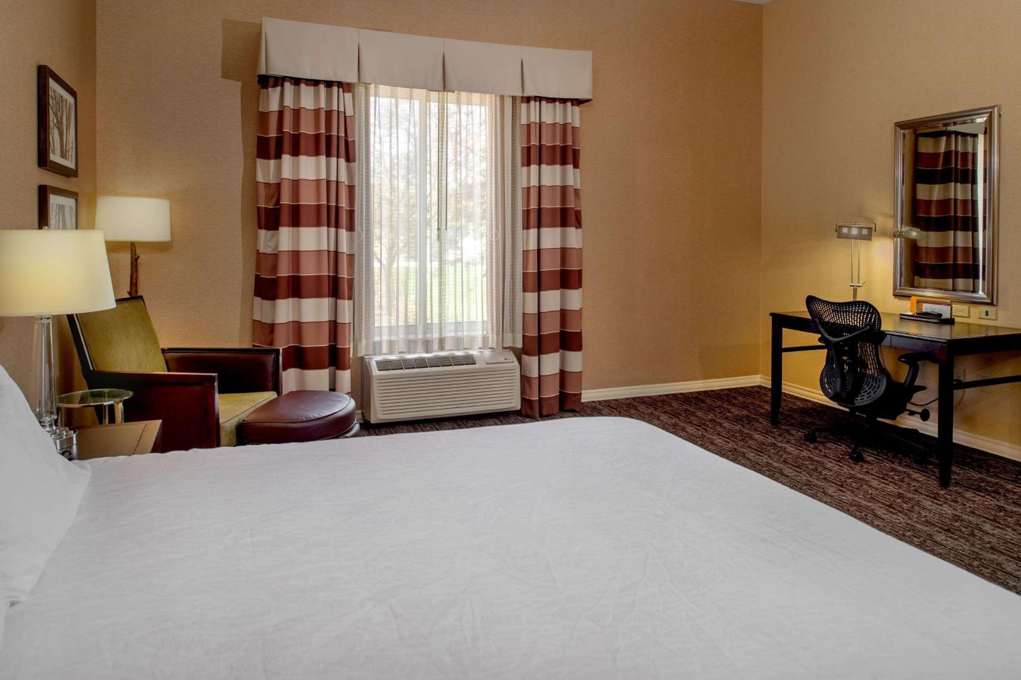 Hilton Garden Inn St. Louis Airport Berkeley Exterior foto