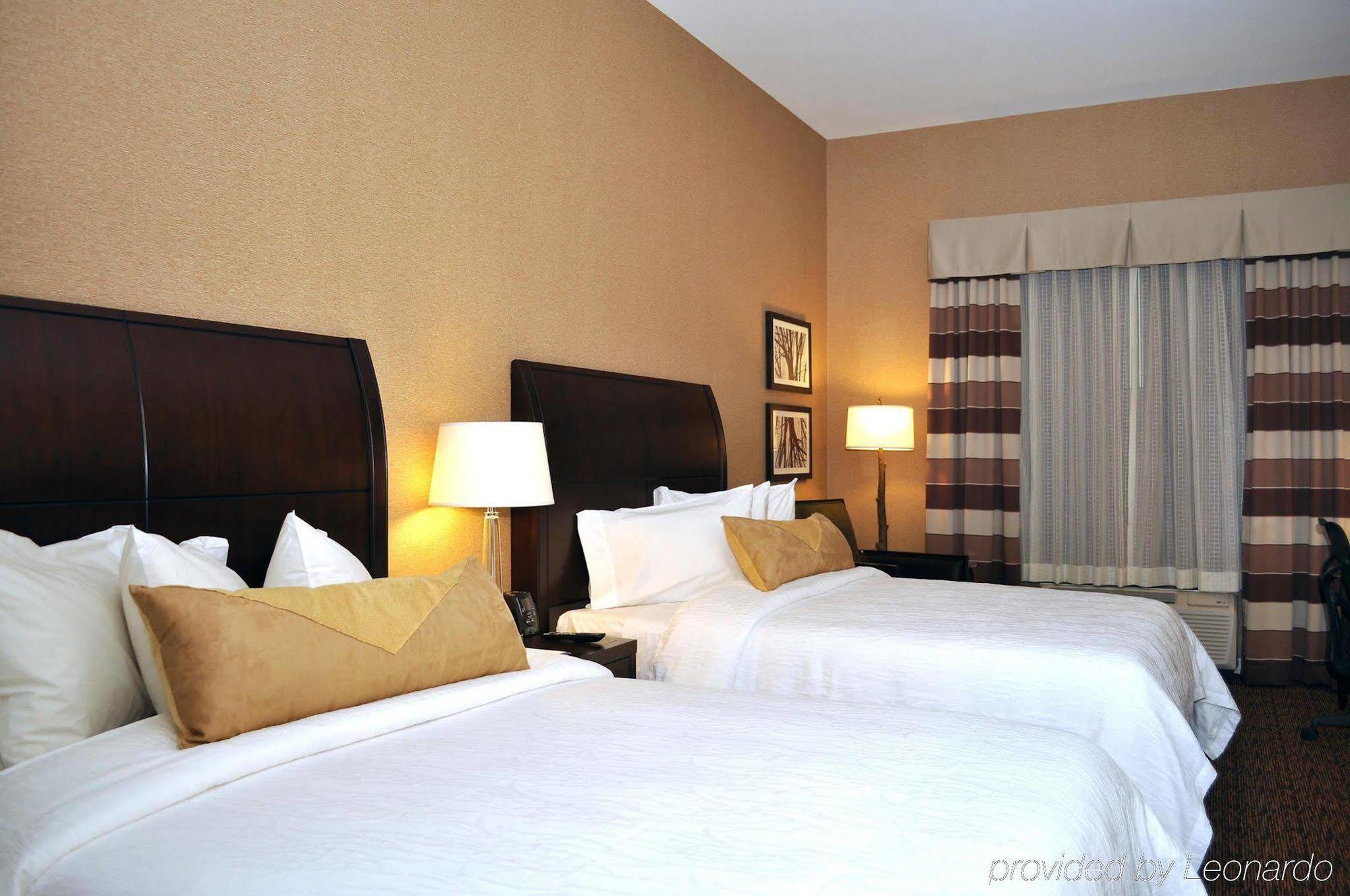 Hilton Garden Inn St. Louis Airport Berkeley Habitación foto